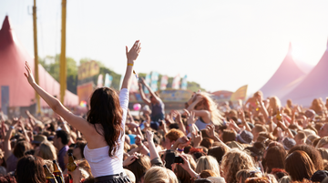 What to Wear to a Country Music Festival: The Ultimate Western Outfit Guide